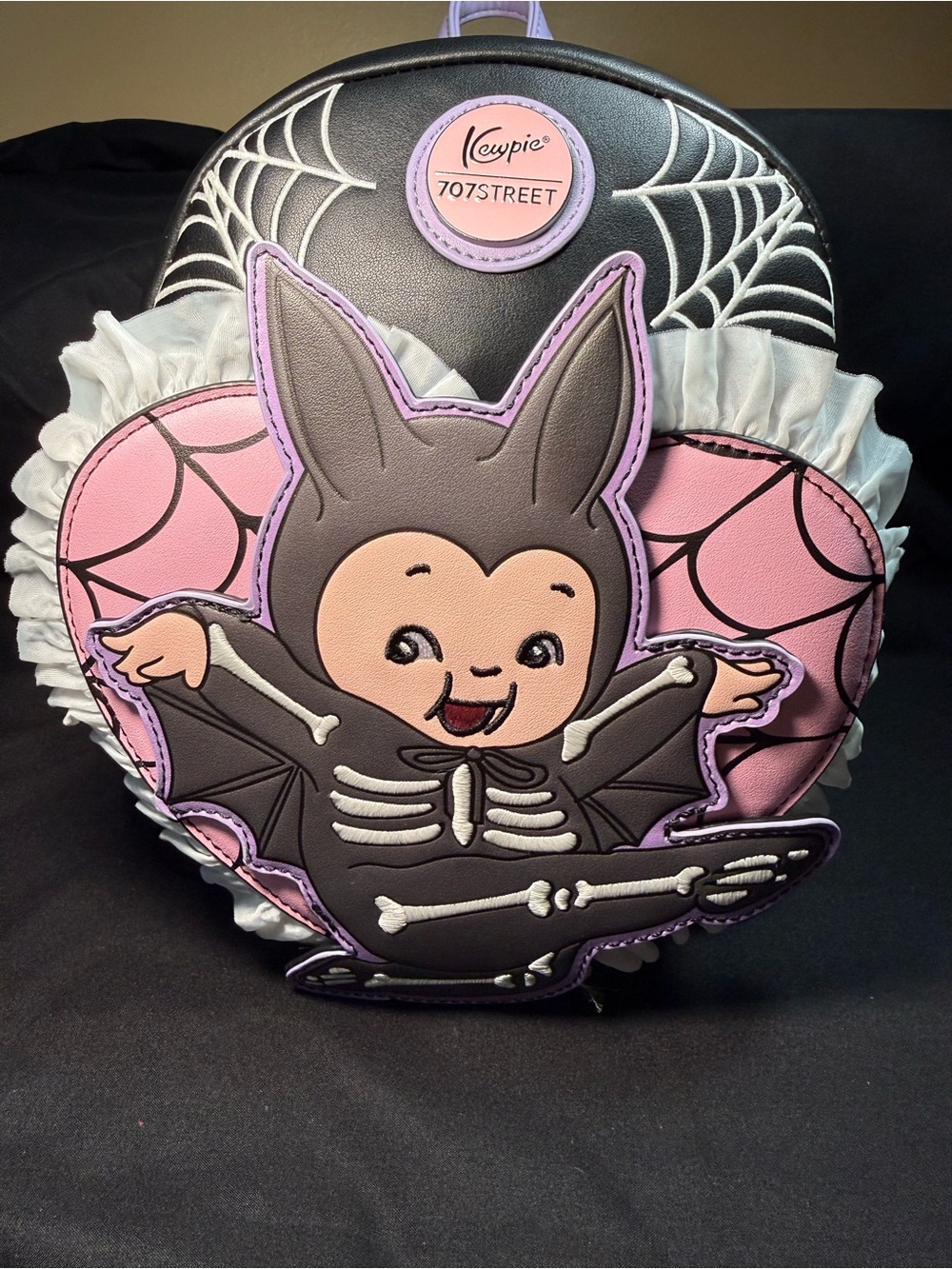 707 Street Exclusive Kewpie Bat/Friends mini backpack-Highly colkectible 309/600